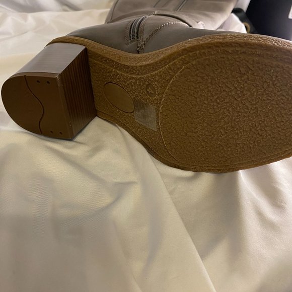 EVANS EXTRA WIDE FIT Clarissa Heeled Boot -gray- Size 6 Extra Wide - Picture 10 of 11